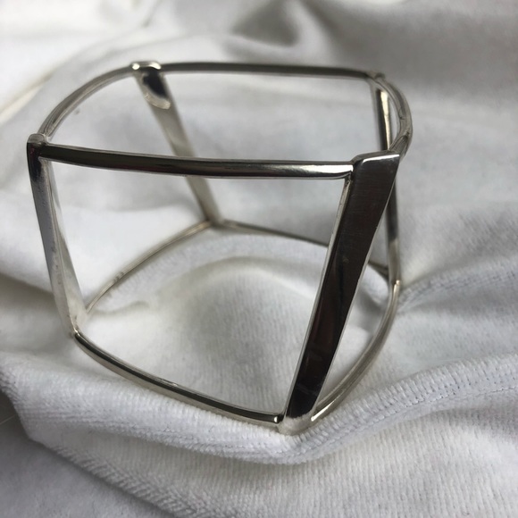 Tiffany & Co. Frank Gehry Open Torque Bracelet